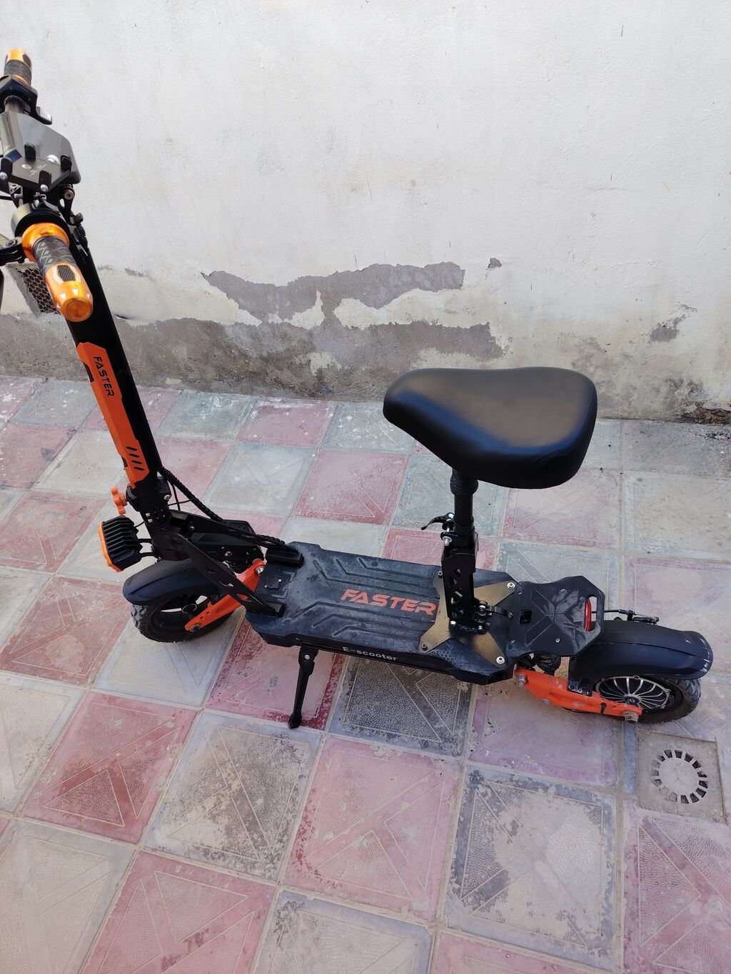 Elektrik skuter – Faster E‑Scooter Xüsusiyyətlər: - Güclü off-road — İdman, hobi, istirahət, Güzdək (6)