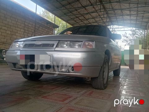 Lada 112, gümüşü rəng, hetçbek kuzov. Xüsusiyyətlər: - Kuzov: 5