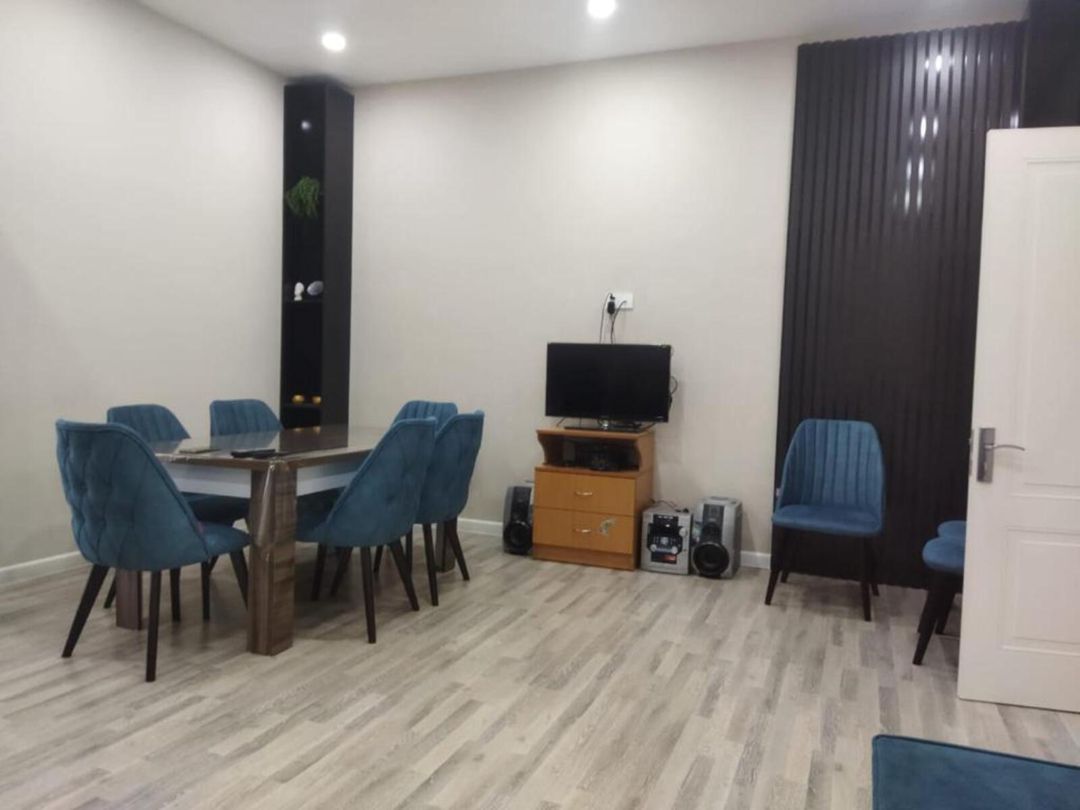 Satılır 8 otaqlı həyət evi/bağ evi 330 m² — Ev, villa, Qəbələ (5)