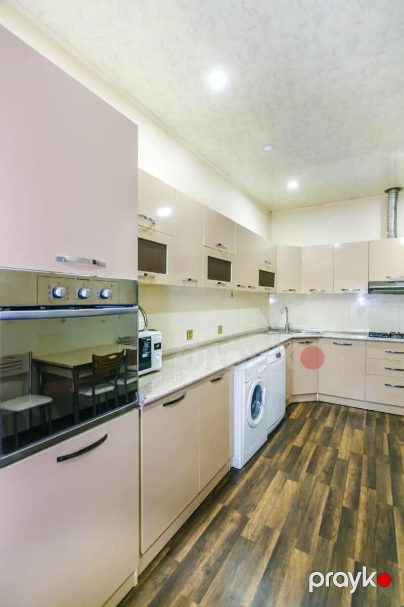 Satılır 5 otaqlı köhnə tikili 320 m² — Mənzil, Bakı (8)