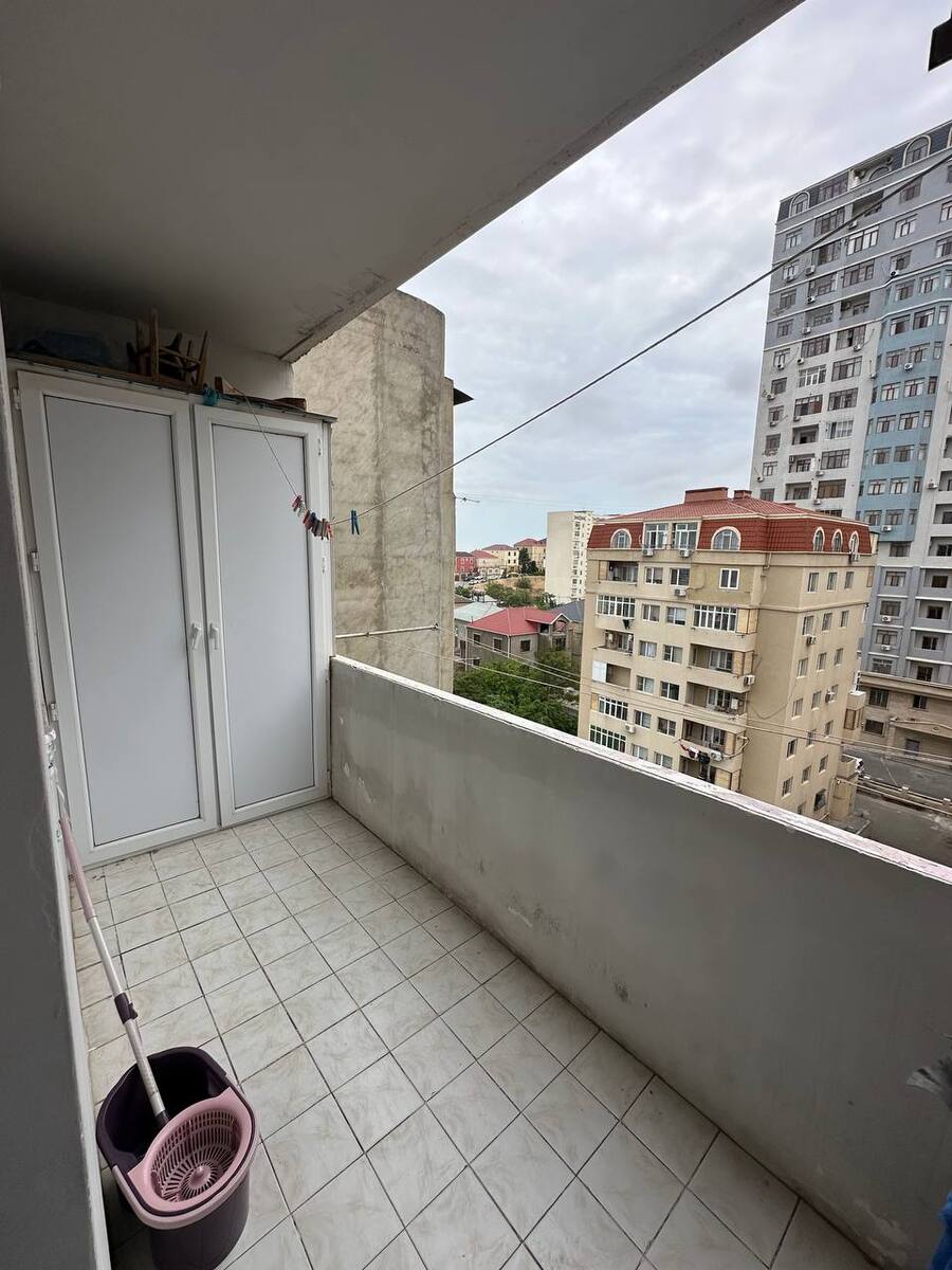 Satılır 4 otaqlı köhnə tikili 110 m² — Mənzil, Bakı (7)