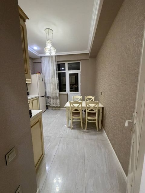 İcarəyə verilir 2 otaqlı yeni tikili 90 m² — Bakı