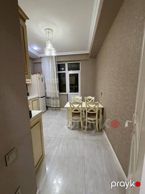 İcarəyə verilir 2 otaqlı yeni tikili 90 m²