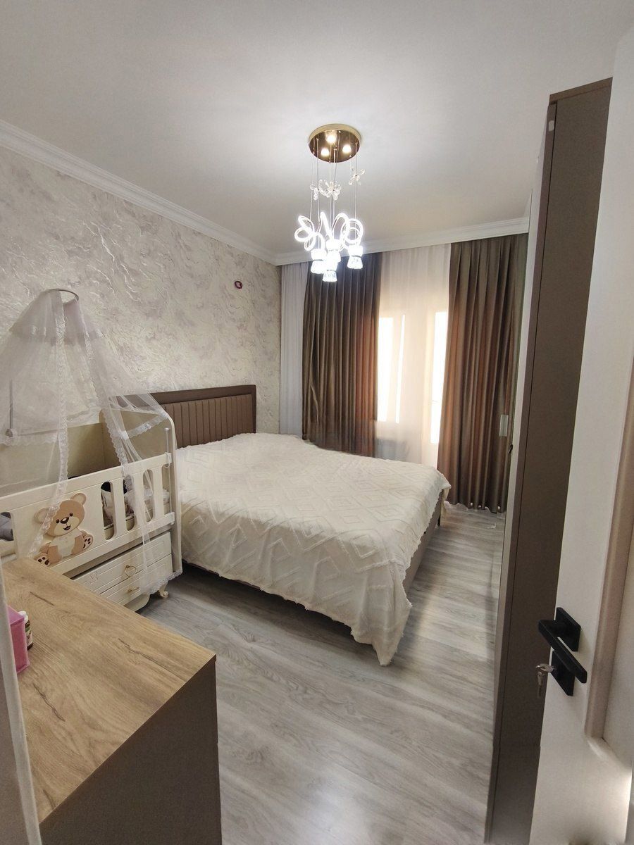 Satılır 2 otaqlı köhnə tikili 60 m² — Mənzil, Bakı (3)