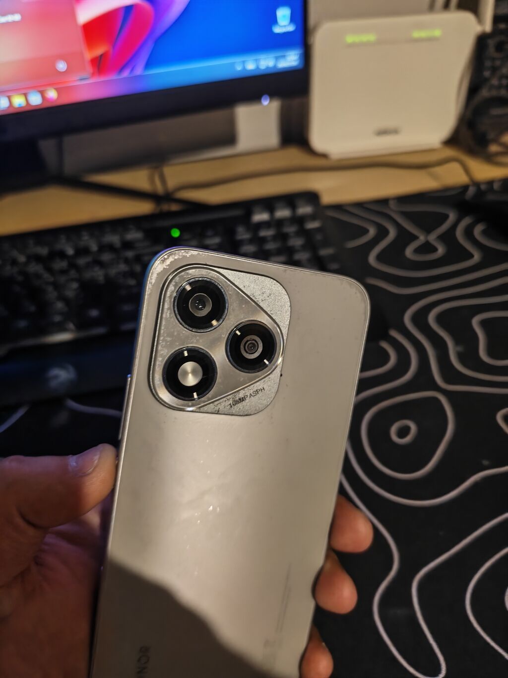 Honor 400 lite 256 kredit deil veziyeti yaxwidi biraz arxada rebgi — Elektronika, Bakı (7)