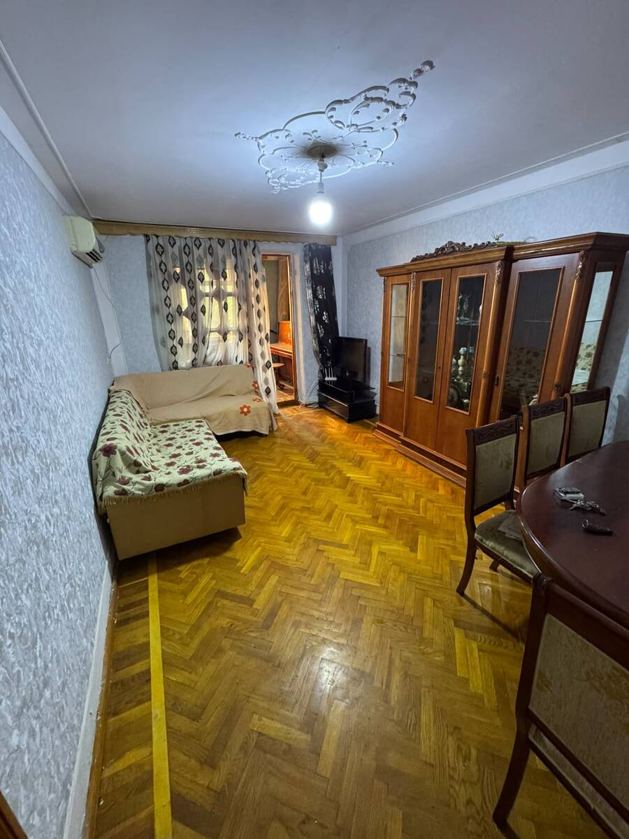 İcarəyə verilir 3 otaqlı köhnə tikili 80 m² — Mənzil, Bakı