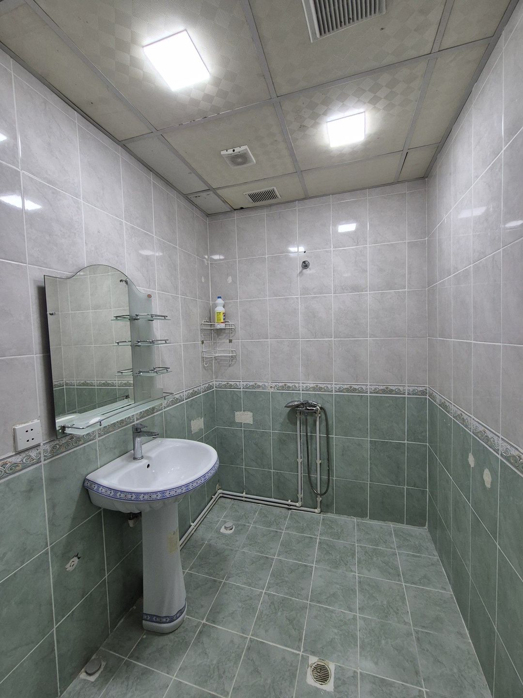 İcarəyə verilir 3 otaqlı yeni tikili 125 m² — Mənzil, Bakı (11)