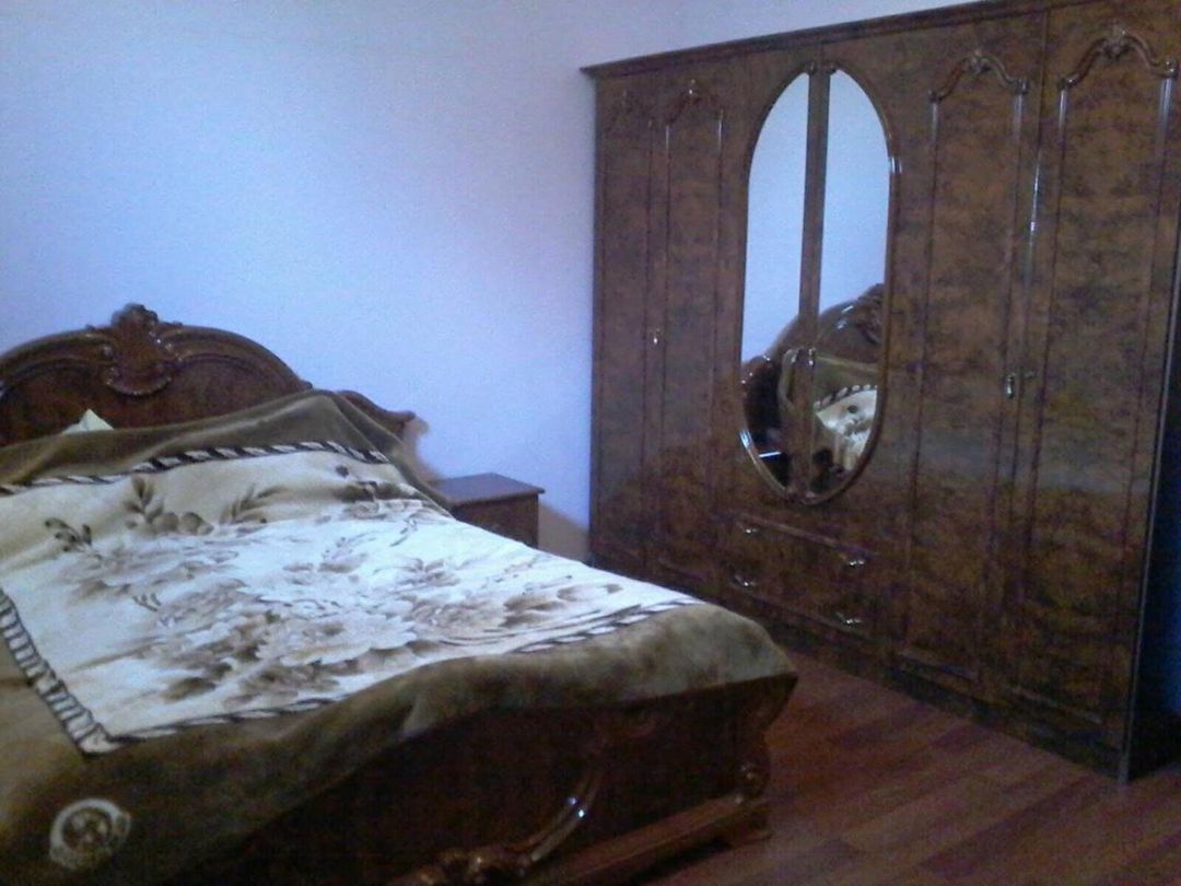 Satılır 4 otaqlı həyət evi/bağ evi 200 m² — Ev, villa, Bakı (10)