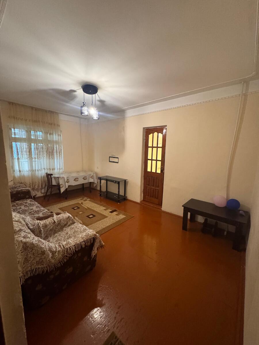 Satılır 2 otaqlı köhnə tikili 65 m² — Mənzil, Bakı (2)