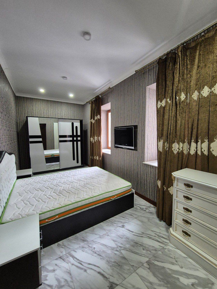 İcarəyə verilir 2 otaqlı köhnə tikili 80 m² — Mənzil, Bakı (5)