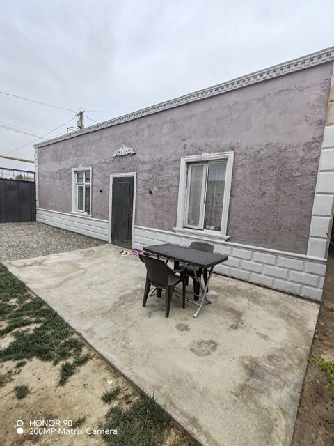 Satılır 3 otaqlı həyət evi/bağ evi 72 m² — Bakı
