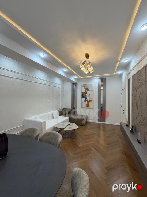 Satılır 2 otaqlı yeni tikili 86 m²
