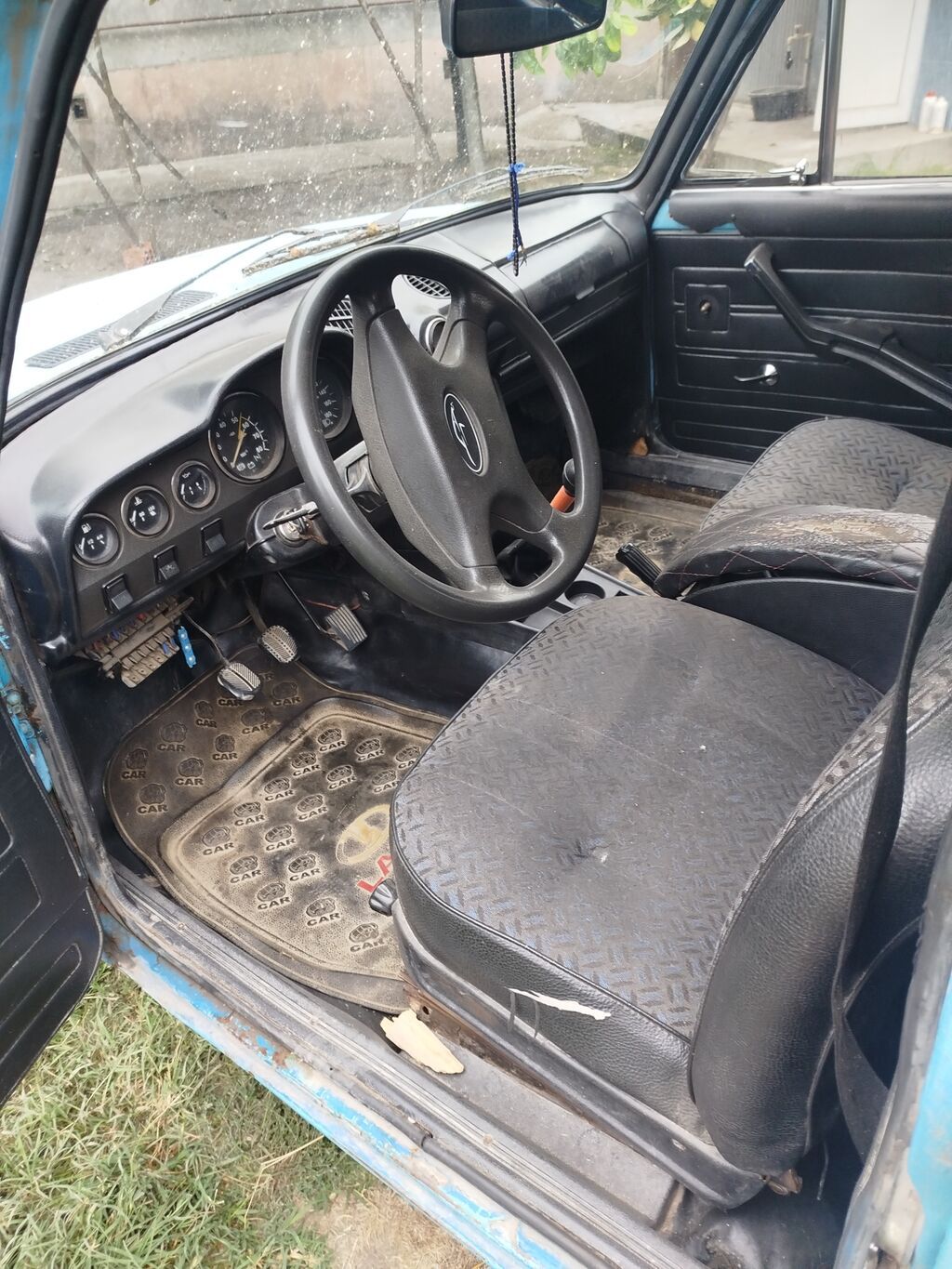 82'Modle Lada 2106 Vuruğu Yoxdu Rəngi Orjinaldır Mühərriki Sağlam — Avto, Göyçay (2)