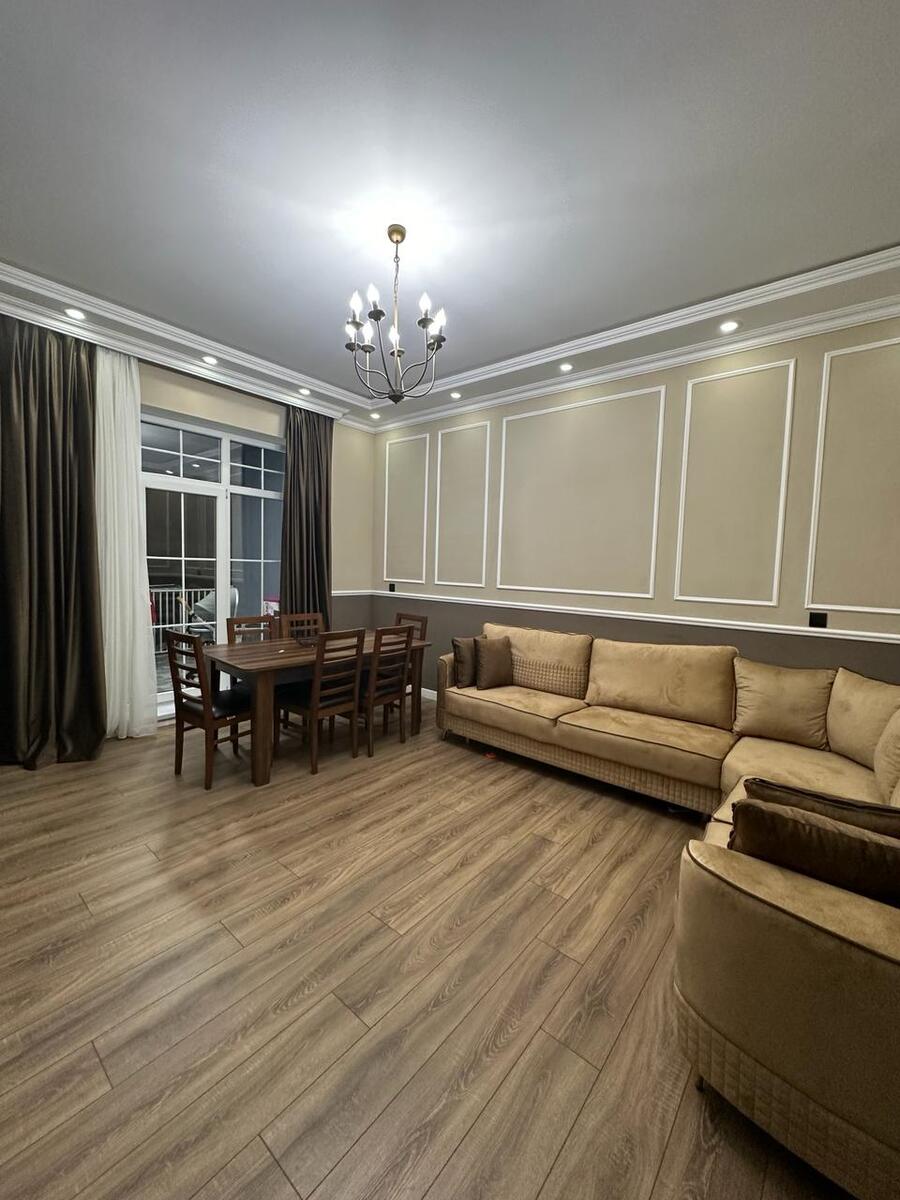 Satılır 5 otaqlı həyət evi/bağ evi 170 m² — Ev, villa, Bakı (2)