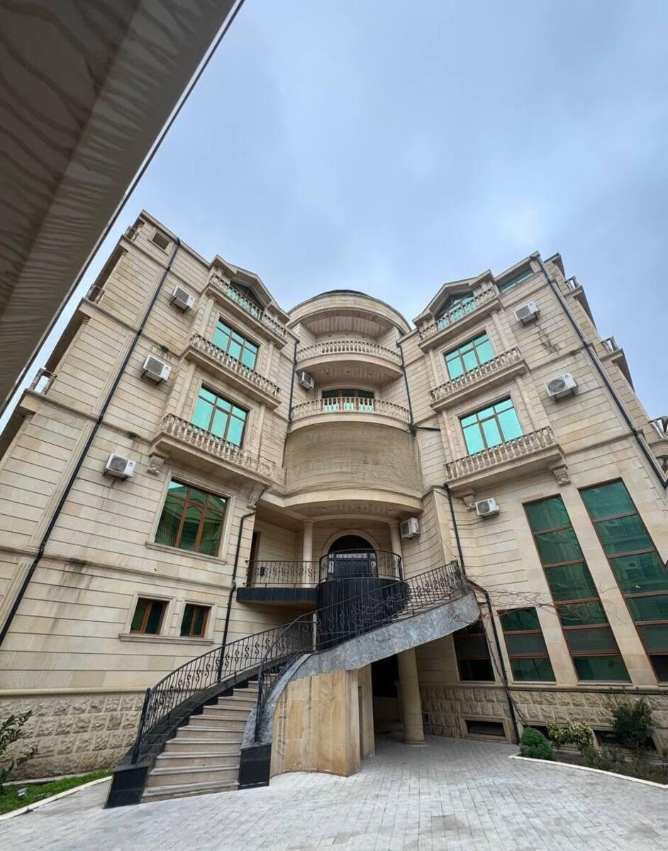 İcarəyə verilir 14 otaqlı həyət evi/bağ evi 900 m² — Ev, villa, Bakı (3)