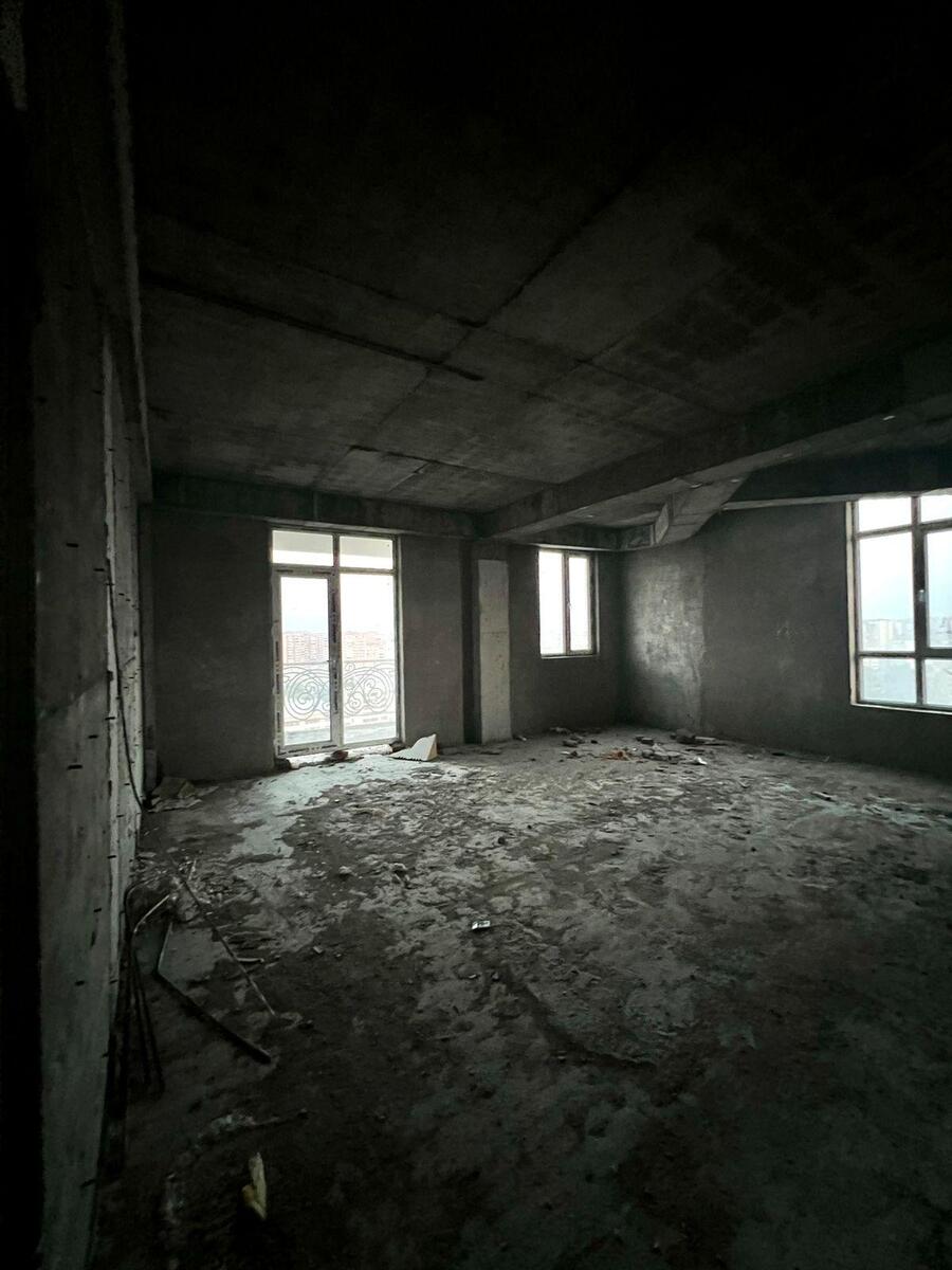 Satılır 4 otaqlı yeni tikili 190 m² — Mənzil, Bakı (5)