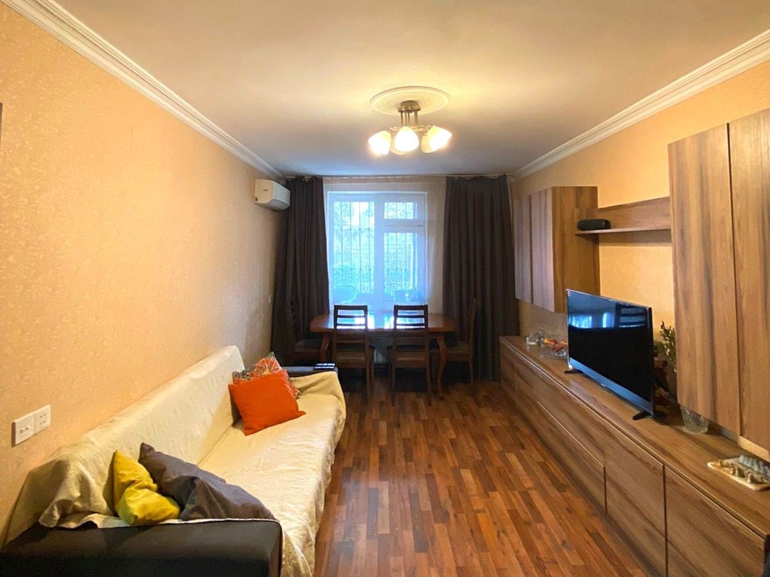 Satılır 2 otaqlı köhnə tikili 50 m² — Mənzil, Bakı (2)