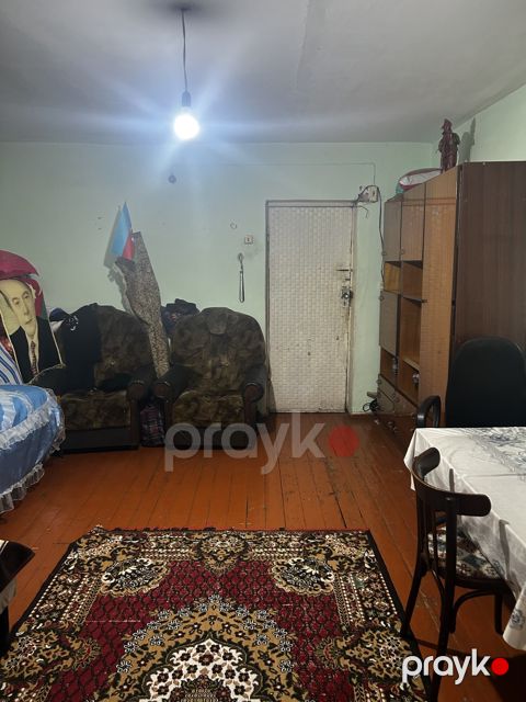 Satılır 1 otaqlı köhnə tikili 22 m²