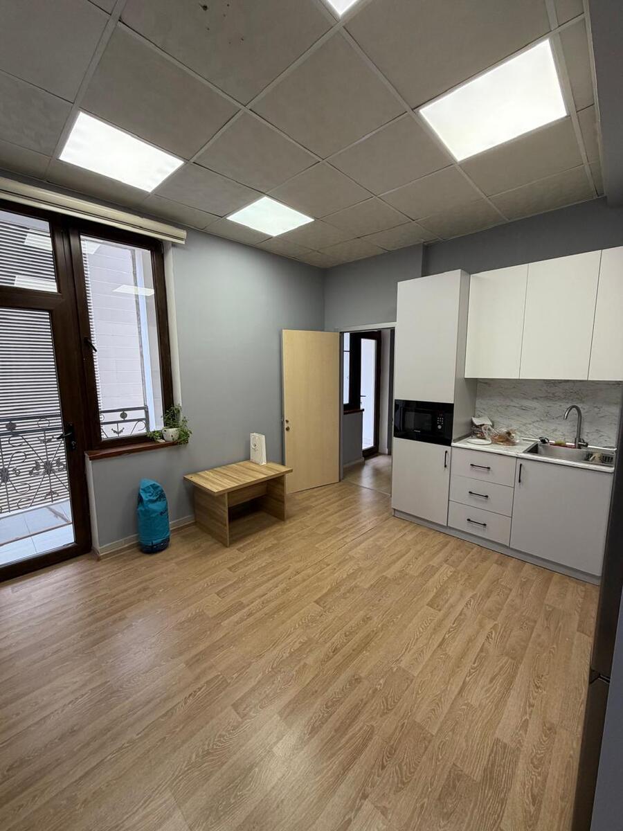 İcarəyə verilir 4 otaqlı ofis 142 m² — Ofis, Bakı (8)