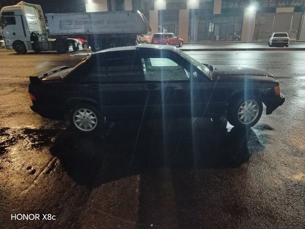 Mercedes 190, 2.0 L, 1993 il, 279 999 km — Avtomobillər, Sumqayıt (4)