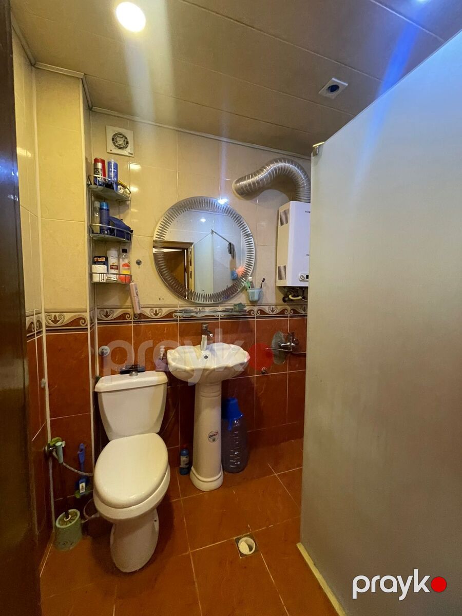 Satılır 2 otaqlı köhnə tikili 60 m² — Mənzil, Bakı (6)