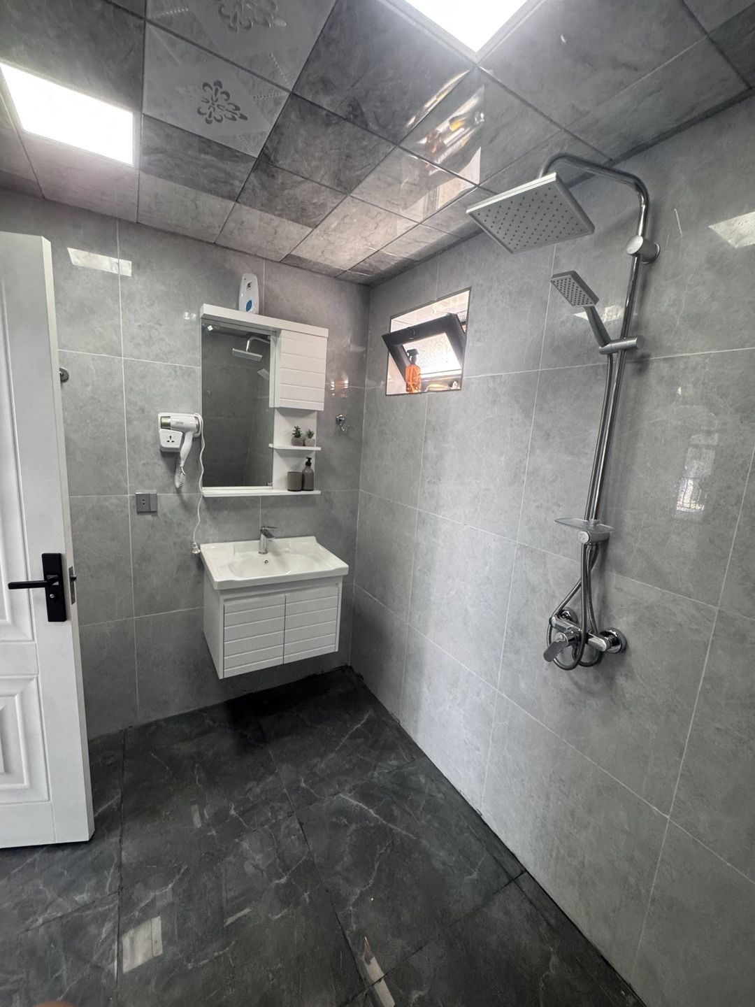 İcarəyə verilir 3 otaqlı həyət evi/bağ evi 100 m² — Ev, villa, Qəbələ (12)