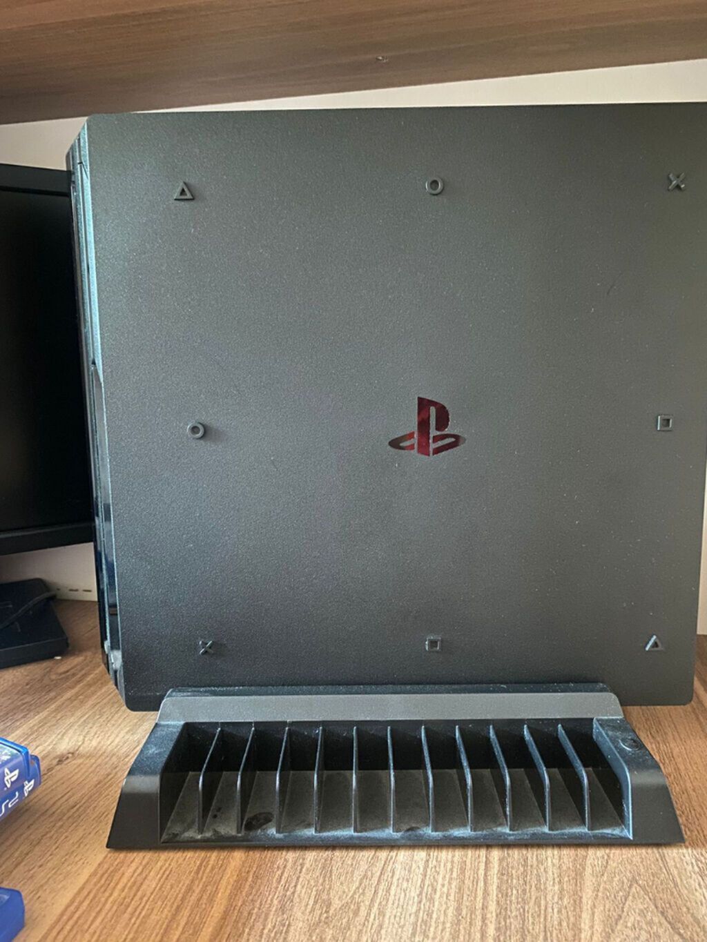 Sony PlayStation 4 Pro – Star Wars Battlefront II Limited Edition — Elektronika, Bakı (3)