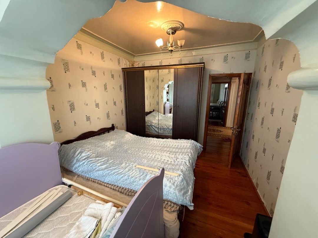 Satılır 5 otaqlı köhnə tikili 120 m² — Mənzil, Bakı (4)