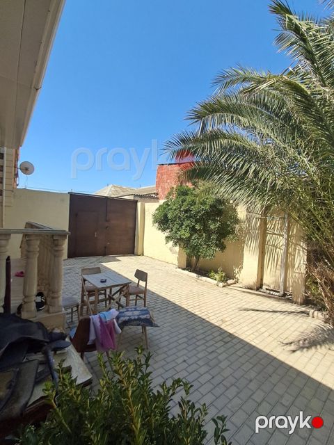 Satılır 3 otaqlı həyət evi/bağ evi 90 m²