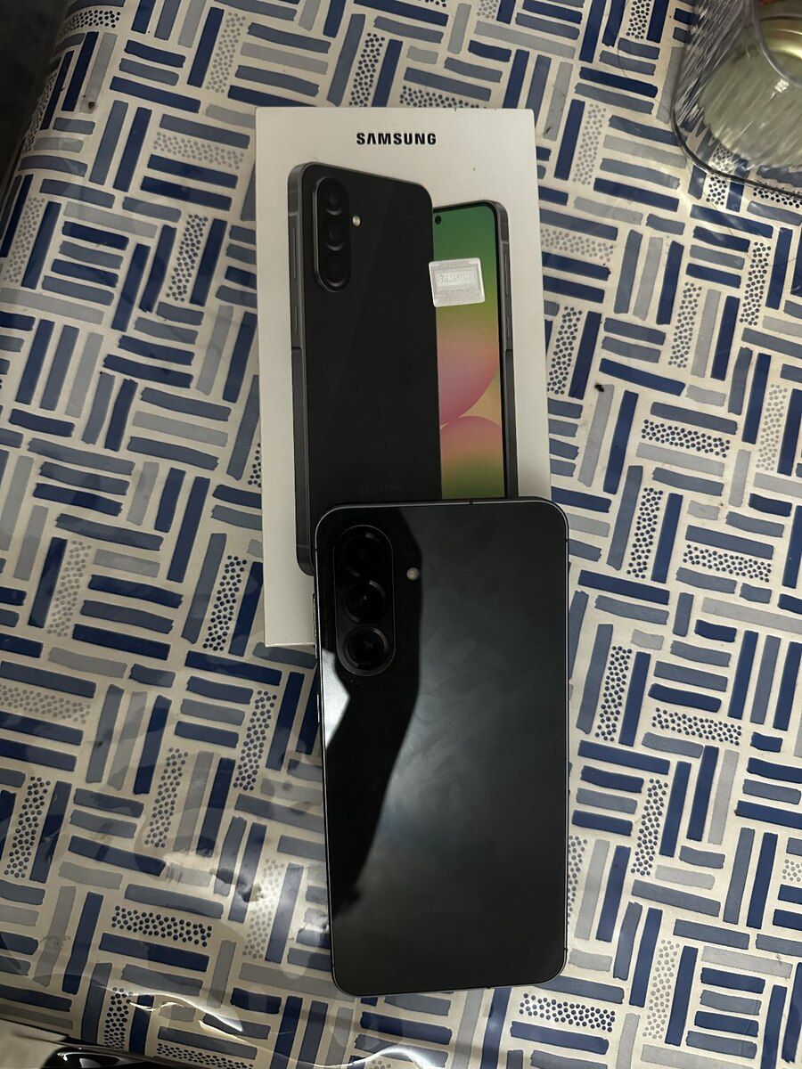 Samsung Galaxy A56 Awesome Graphite 128GB/8GB — Smartfonlar, Bakı (7)