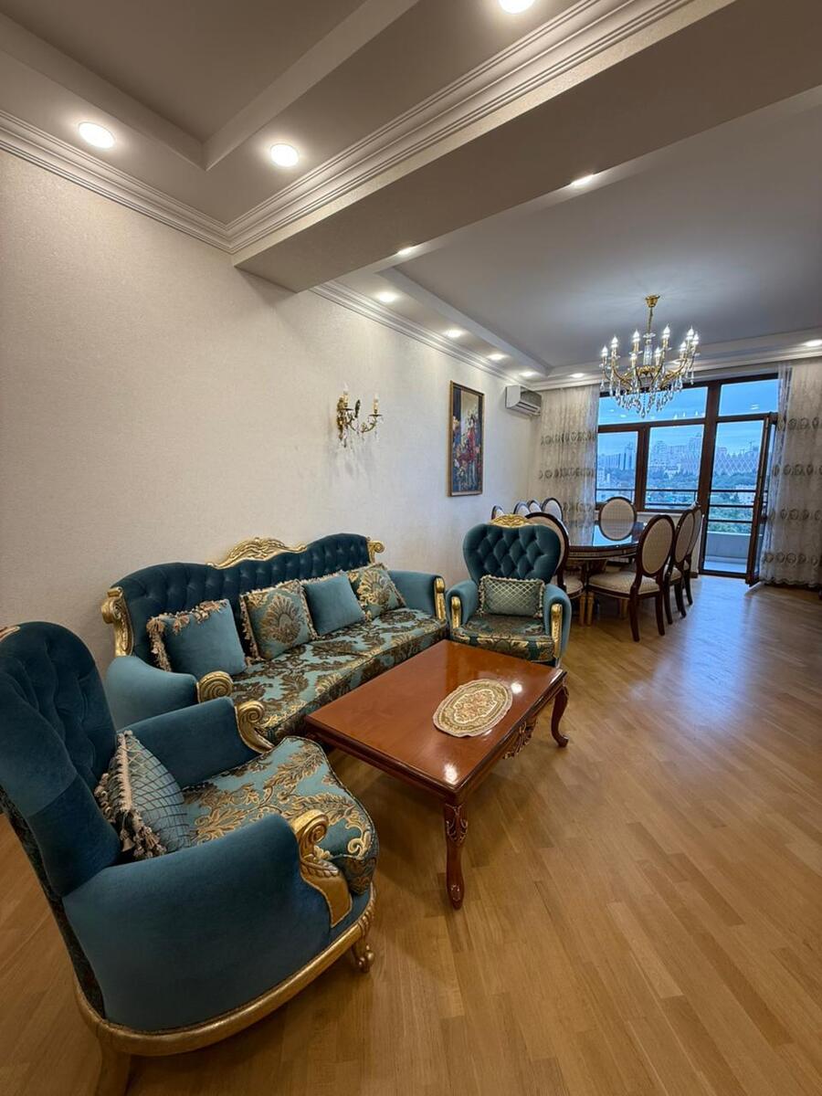 Satılır 3 otaqlı yeni tikili 105.5 m² — Mənzil, Bakı