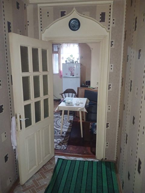 Satılır 2 otaqlı köhnə tikili 56 m² — Bakı