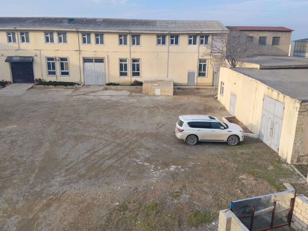 Satılır obyekt 5250 m² — Əmlak, Bakı (2)