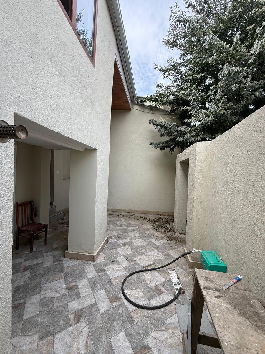 Satılır 3 otaqlı həyət evi/bağ evi 80 m² — Ev, villa, Bakı (2)
