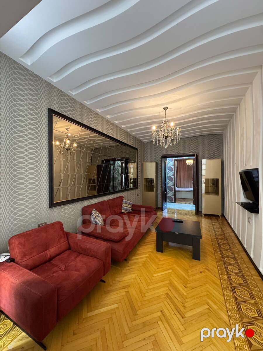 Satılır 2 otaqlı köhnə tikili 65 m² — Mənzil, Bakı (2)