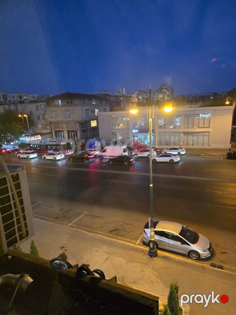 Satılır 3 otaqlı köhnə tikili 65 m²