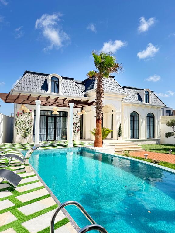 Satılır 5 otaqlı həyət evi/bağ evi 300 m² — Ev, villa, Bakı (2)