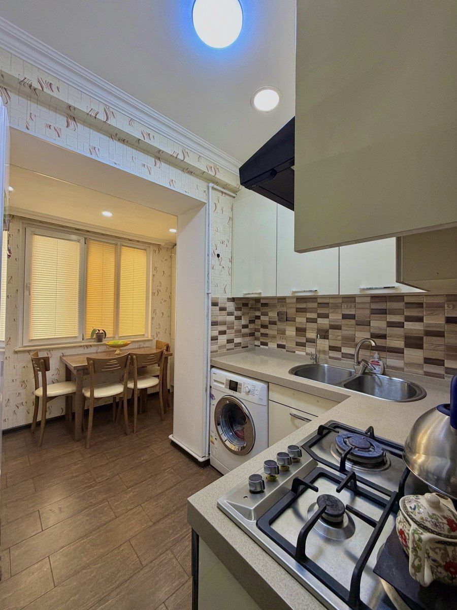 2-otaqlı mənzil, Mixail Koverickin küç., 55 m² — Mənzil, Bakı (3)