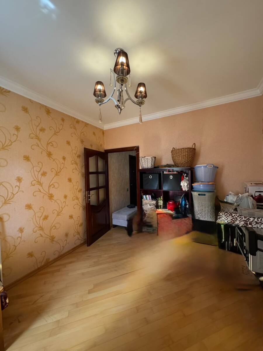 Satılır 4 otaqlı köhnə tikili 98 m² — Mənzil, Bakı (11)
