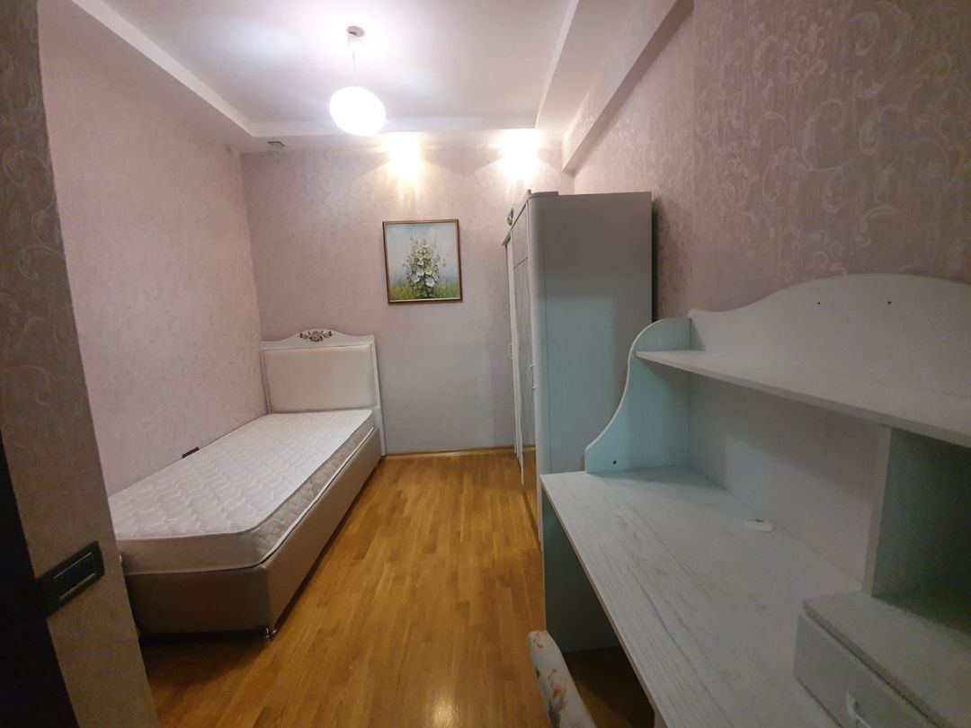 İcarəyə verilir 4 otaqlı yeni tikili 165 m² — Mənzil, Bakı (6)