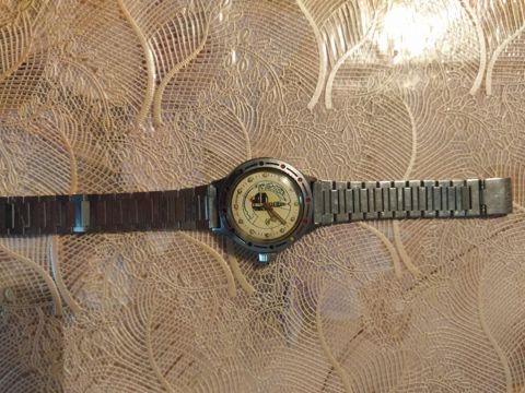 Vostok “Amfibiya” mexaniki qol saatı - Korpus: paslanmayan polad — Bakı