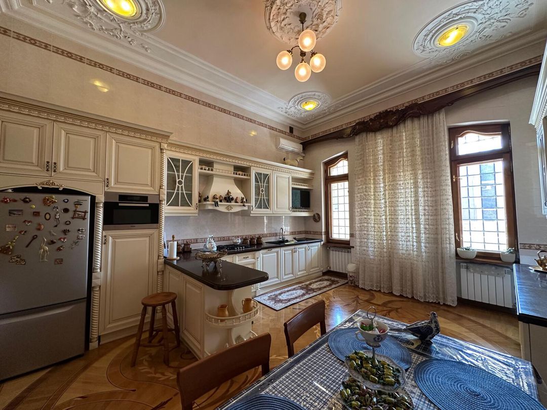 Satılır 7 otaqlı həyət evi/bağ evi 510 m² — Ev, villa, Bakı (8)