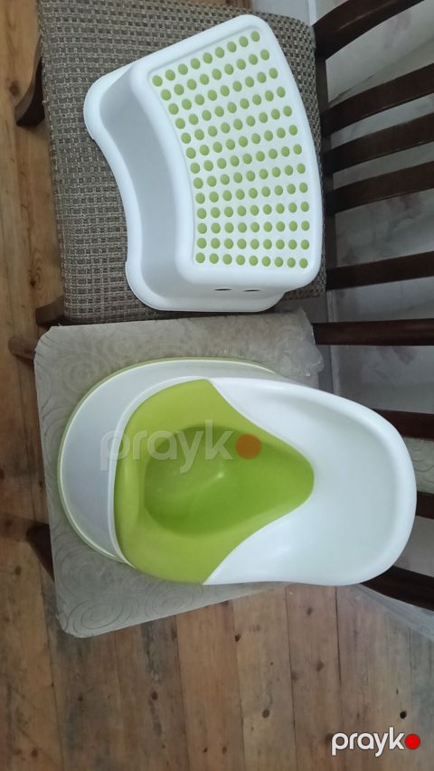 Uşaq üçün dəst: bələk üçün qatı plastik nəcisyığıcı (qreşok) və