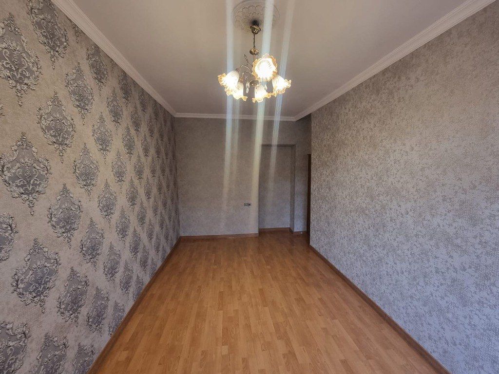 Satılır 3 otaqlı köhnə tikili 70 m² — Mənzil, Bakı (9)