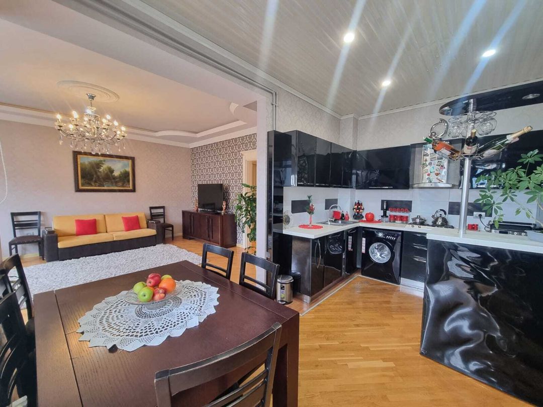 Satılır 4 otaqlı yeni tikili 170 m² — Mənzil, Bakı (3)