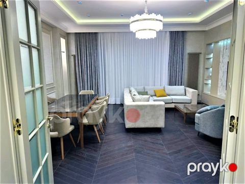 İcarəyə verilir 3 otaqlı yeni tikili 180 m²