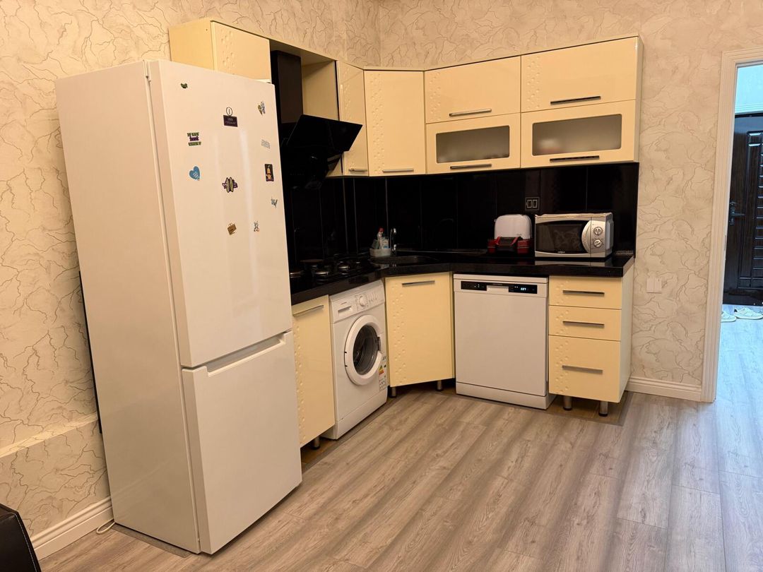 İcarəyə verilir 2 otaqlı yeni tikili 72 m² — Mənzil, Bakı (5)