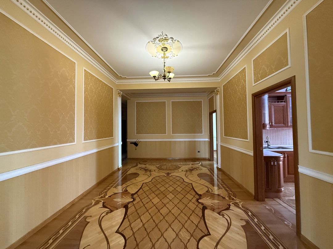 Satılır 4 otaqlı yeni tikili 240 m² — Mənzil, Bakı (10)