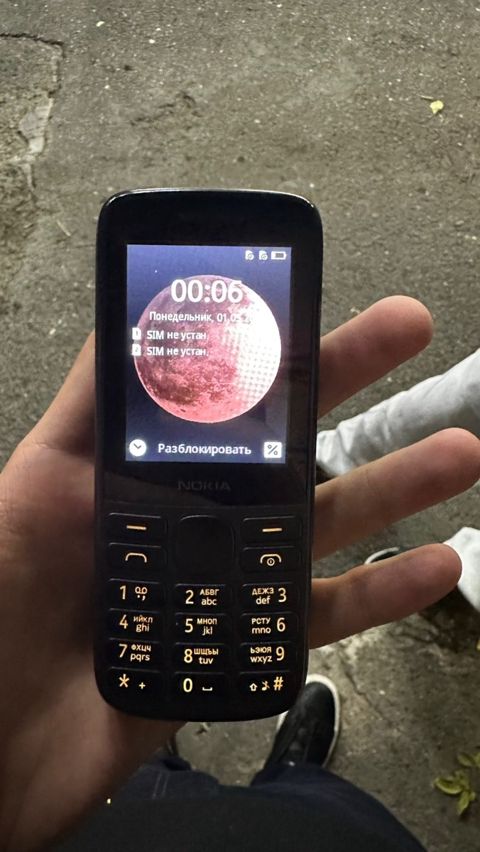 Nokia 215 4G Black — Bakı