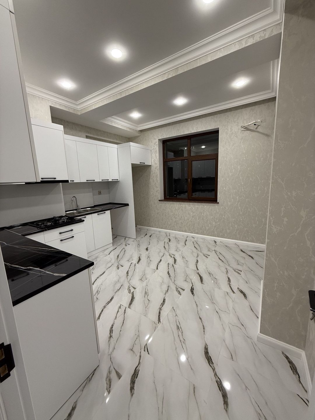 İcarəyə verilir 2 otaqlı yeni tikili 72 m² — Mənzil, Bakı (5)